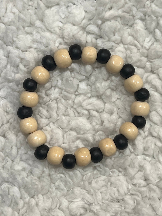Handmade beaded bracelet