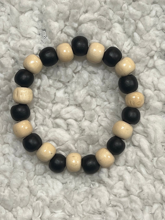 Handmade beaded bracelet