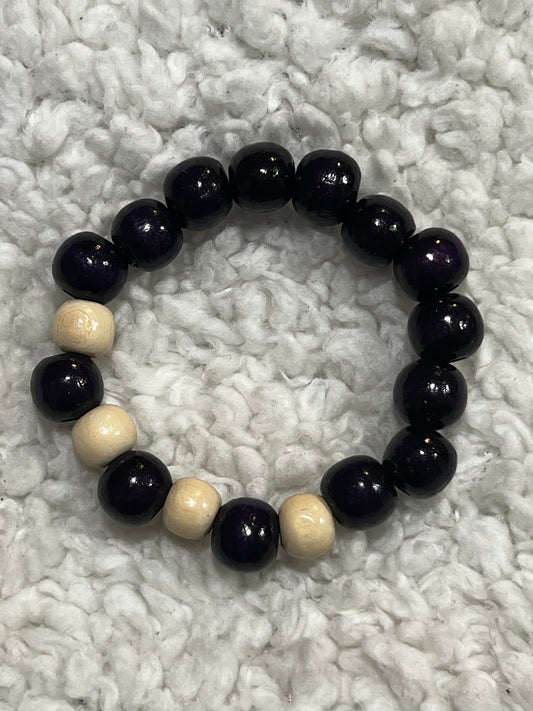 Handmade beaded bracelet