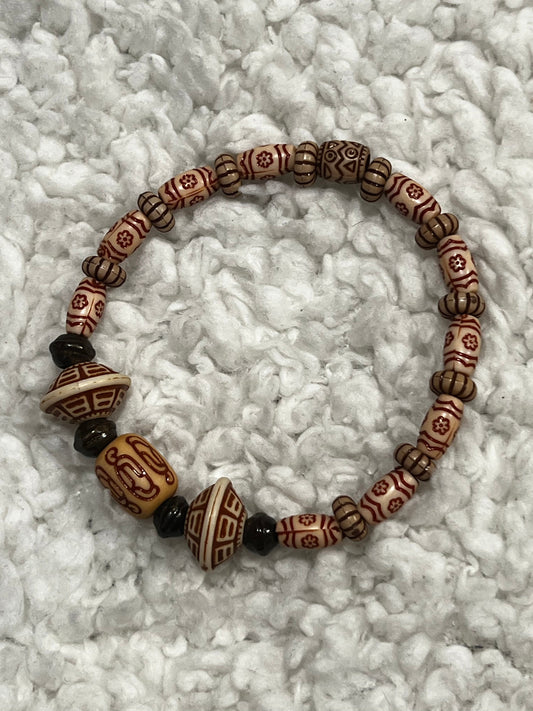 Handmade beaded bracelet