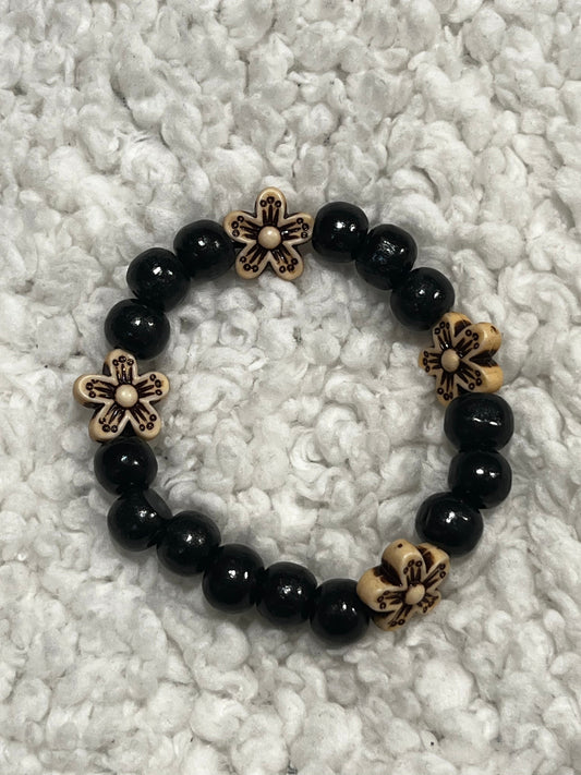 Handmade beaded bracelet