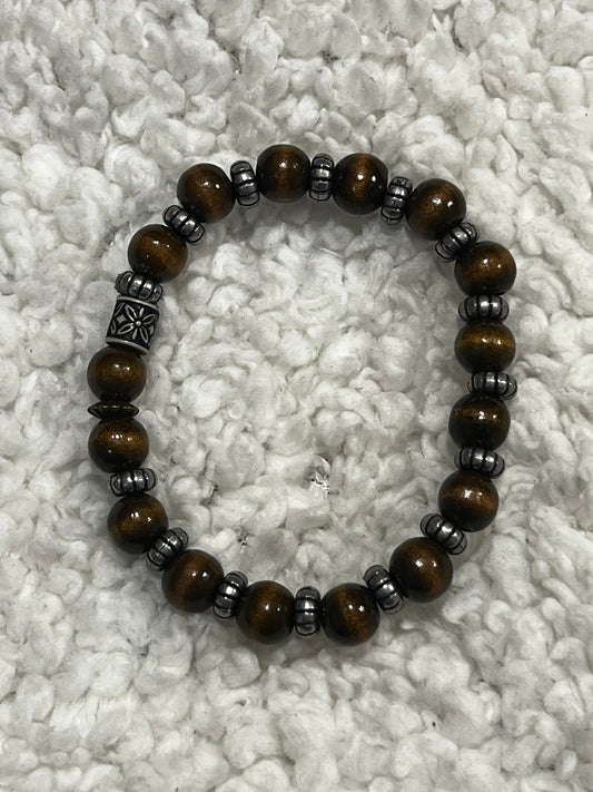 Handmade beaded bracelet