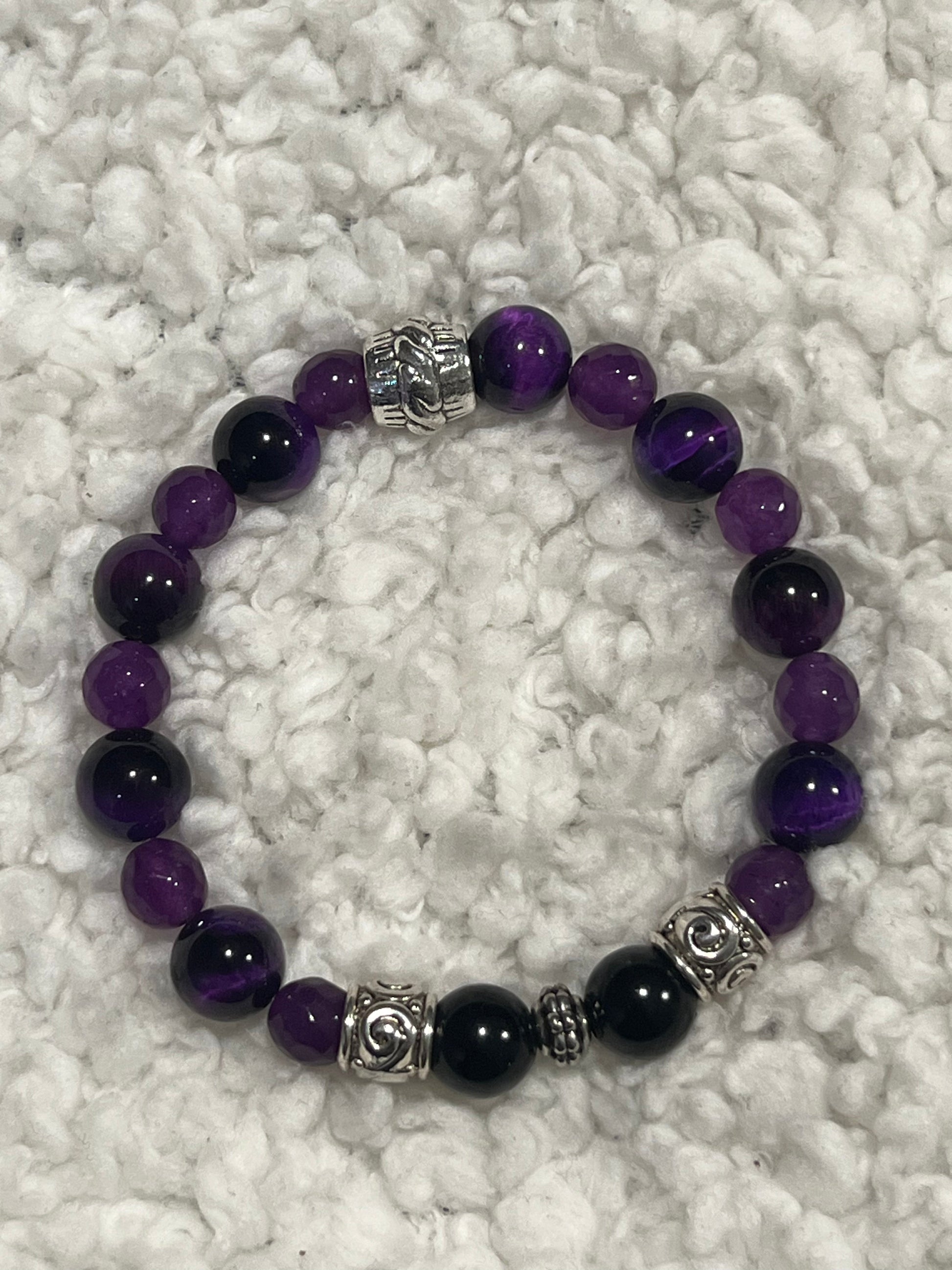 Handmade beaded bracelet
