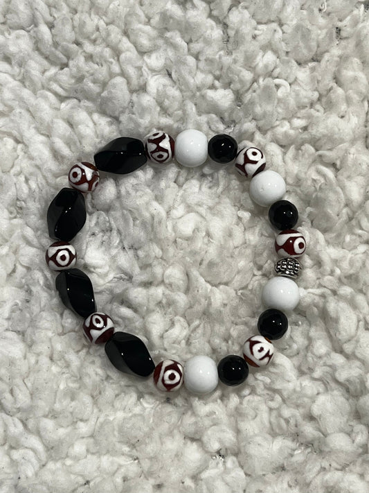Handmade beaded bracelet