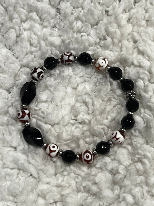 Handmade beaded bracelet