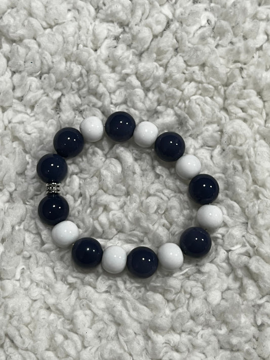 Handmade beaded bracelet